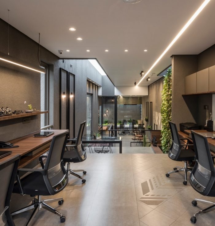 13966c_04347e63390b4d2d803f41b30b02f70d_mv2